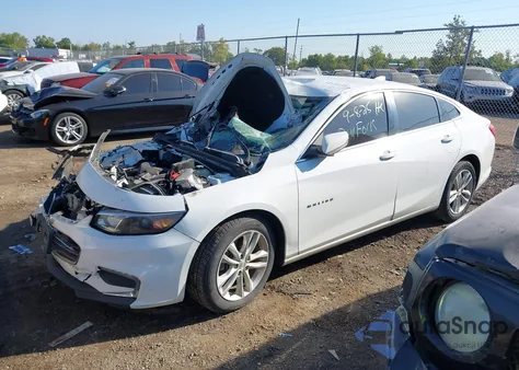 2017 Chevrolet Malibu 1Lt из США, поврежденный, VIN 1G1ZE5ST4HF116428